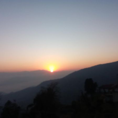 Unique Point Home Stay Nagarkot Exterior foto