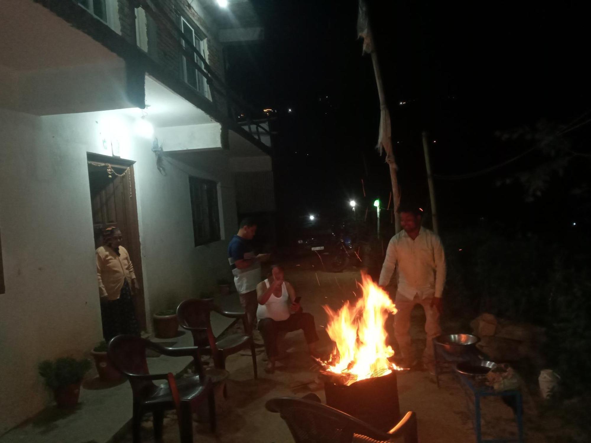 Unique Point Home Stay Nagarkot Exterior foto