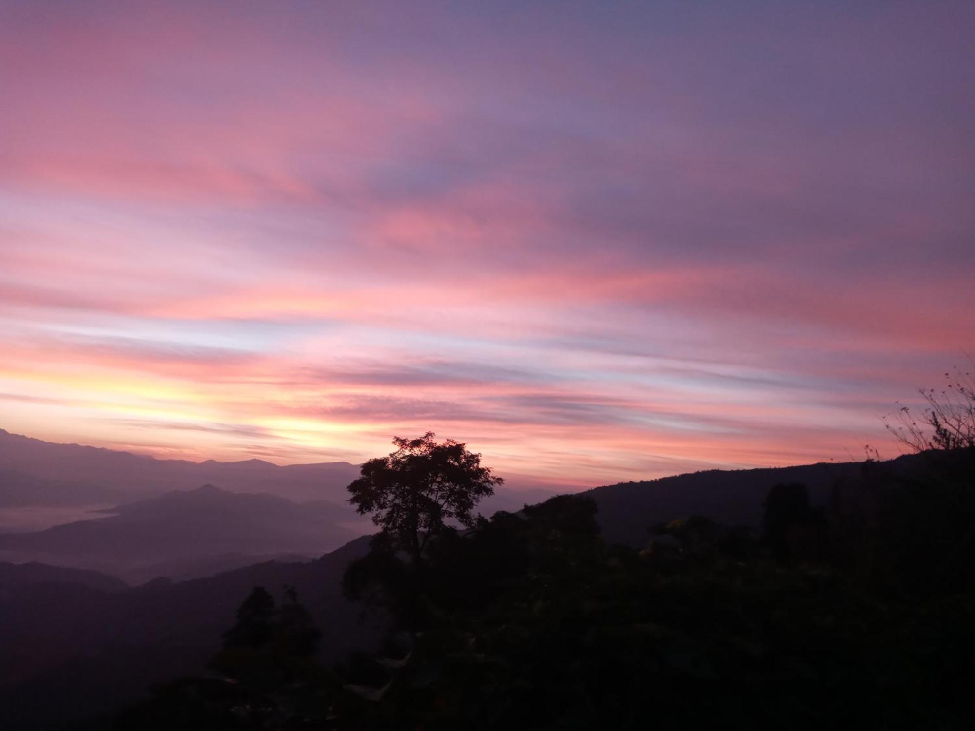 Unique Point Home Stay Nagarkot Exterior foto